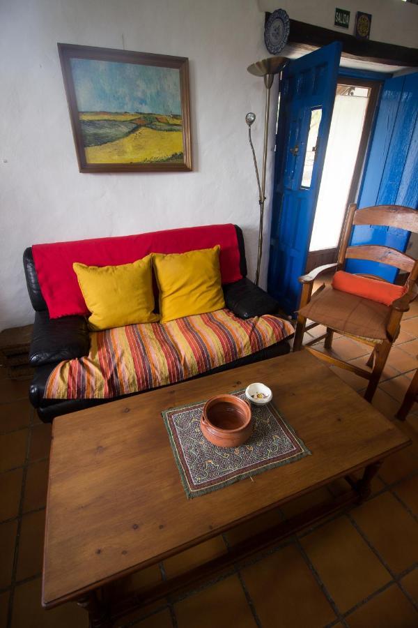 הוילה Alájar Casita Esperanza מראה חיצוני תמונה