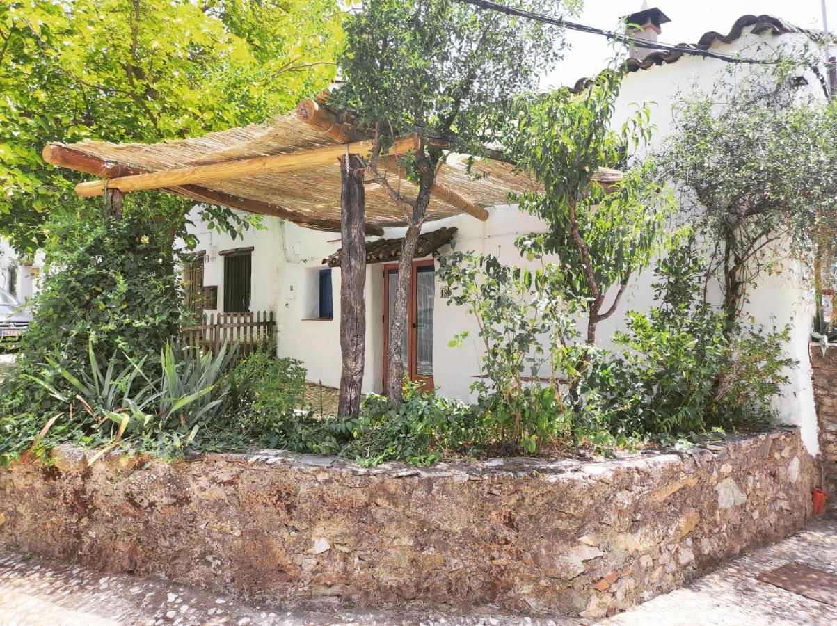 הוילה Alájar Casita Esperanza מראה חיצוני תמונה